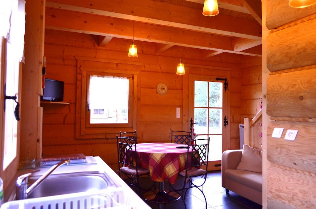 La Cle Des Champs Villa Biltzheim Room photo